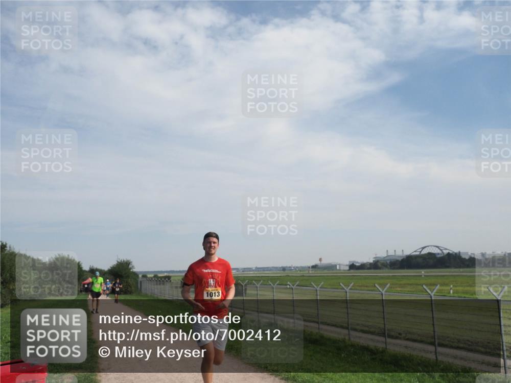 08.09.2024 - Airport Race Miley Keyser http://msf.ph/oto/7002412 08.09.2024 12:23:53 Laufen OLYMPUS, DIGITAL, CAMERA meine-sportfotos.de