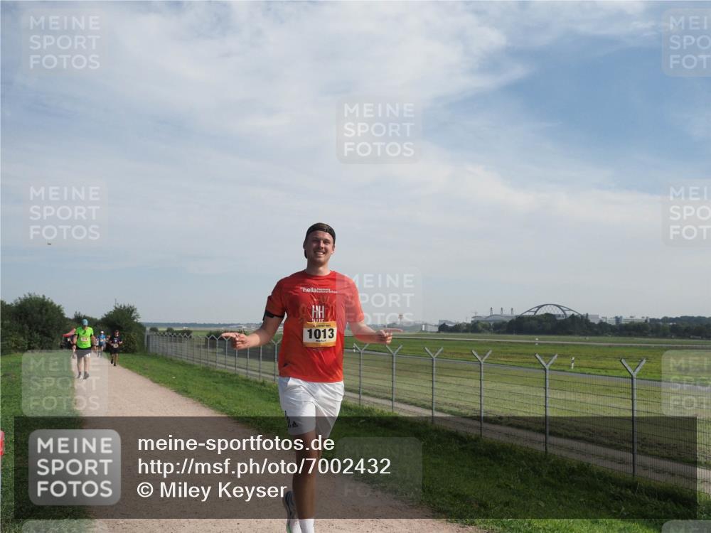 08.09.2024 - Airport Race Miley Keyser http://msf.ph/oto/7002432 08.09.2024 12:23:53 Laufen OLYMPUS, DIGITAL, CAMERA meine-sportfotos.de