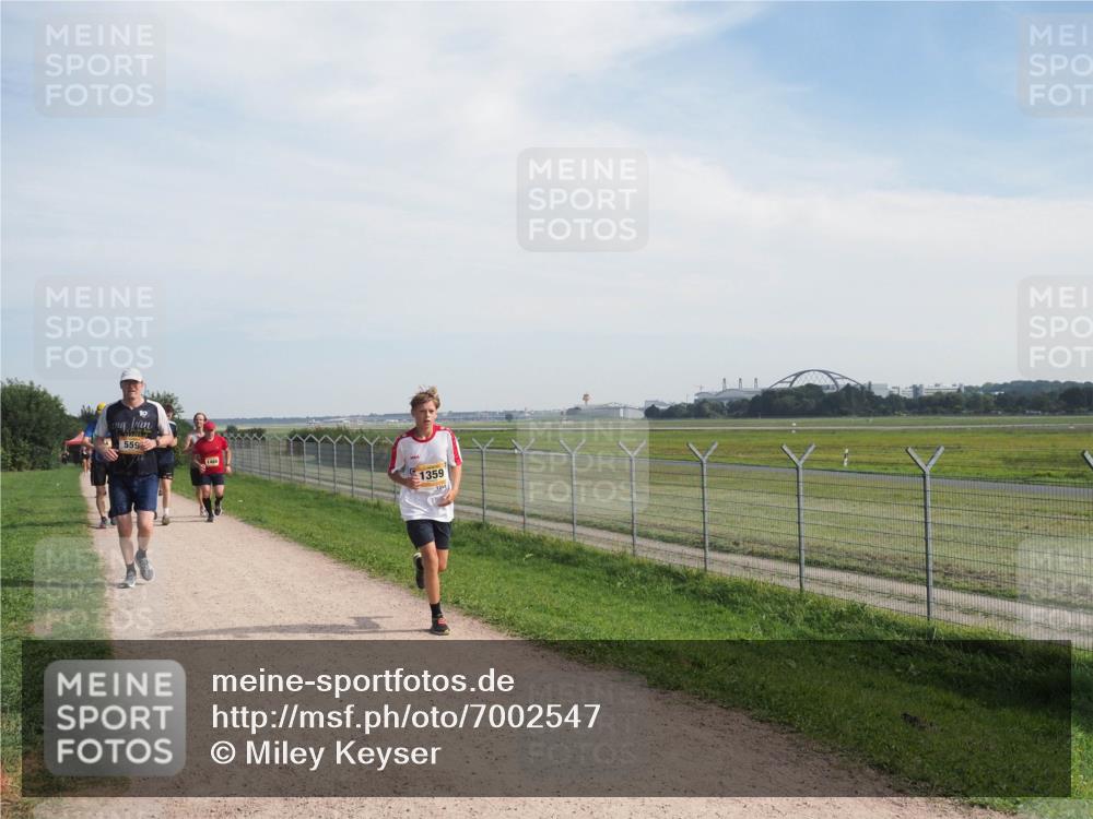 08.09.2024 - Airport Race Miley Keyser http://msf.ph/oto/7002547 08.09.2024 12:24:12 Laufen OLYMPUS, DIGITAL, CAMERA meine-sportfotos.de