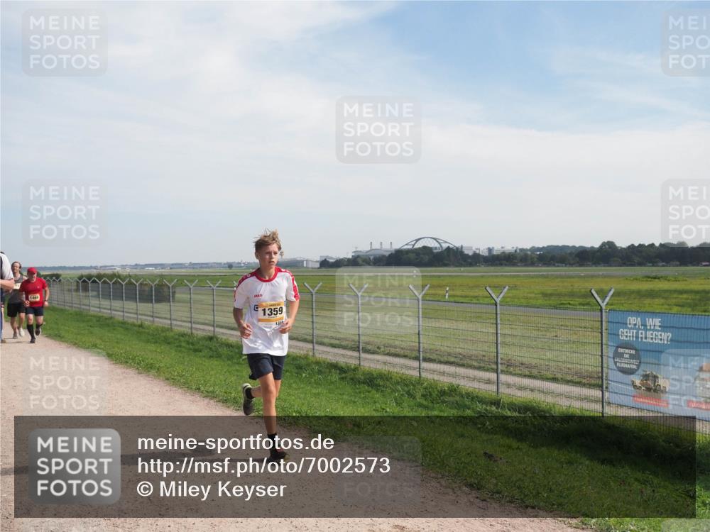 08.09.2024 - Airport Race Miley Keyser http://msf.ph/oto/7002573 08.09.2024 12:24:12 Laufen OLYMPUS, DIGITAL, CAMERA meine-sportfotos.de