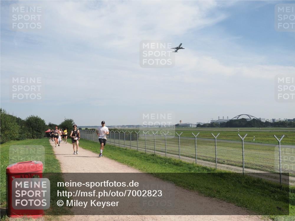 08.09.2024 - Airport Race Miley Keyser http://msf.ph/oto/7002823 08.09.2024 12:24:25 Laufen OLYMPUS, DIGITAL, CAMERA meine-sportfotos.de