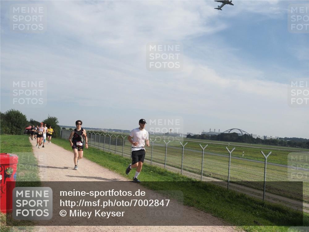 08.09.2024 - Airport Race Miley Keyser http://msf.ph/oto/7002847 08.09.2024 12:24:27 Laufen OLYMPUS, DIGITAL, CAMERA meine-sportfotos.de