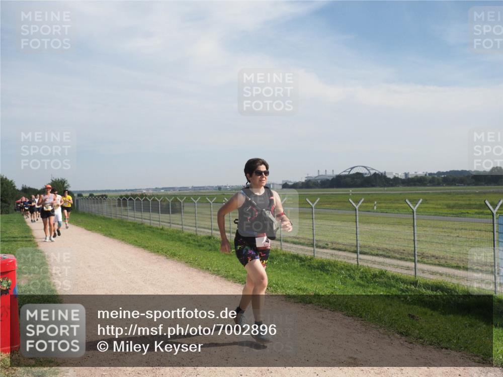08.09.2024 - Airport Race Miley Keyser http://msf.ph/oto/7002896 08.09.2024 12:24:29 Laufen OLYMPUS, DIGITAL, CAMERA meine-sportfotos.de