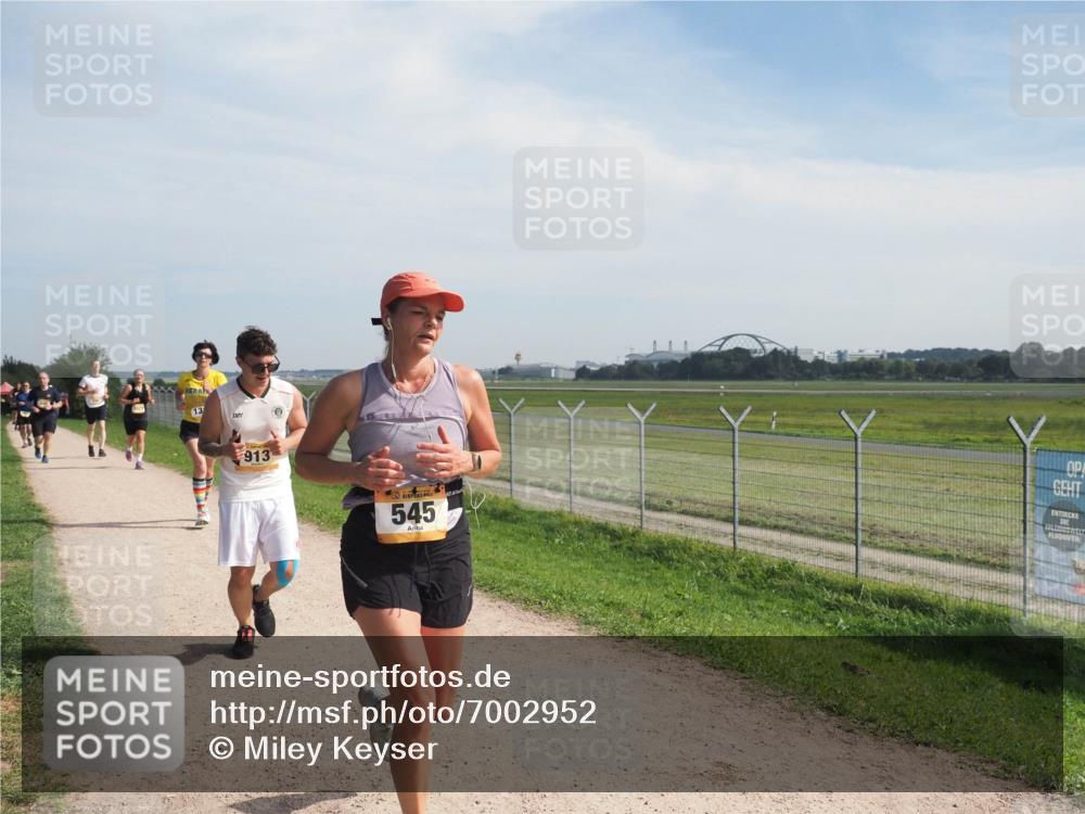 08.09.2024 - Airport Race Miley Keyser http://msf.ph/oto/7002952 08.09.2024 12:24:34 Laufen OLYMPUS, DIGITAL, CAMERA meine-sportfotos.de