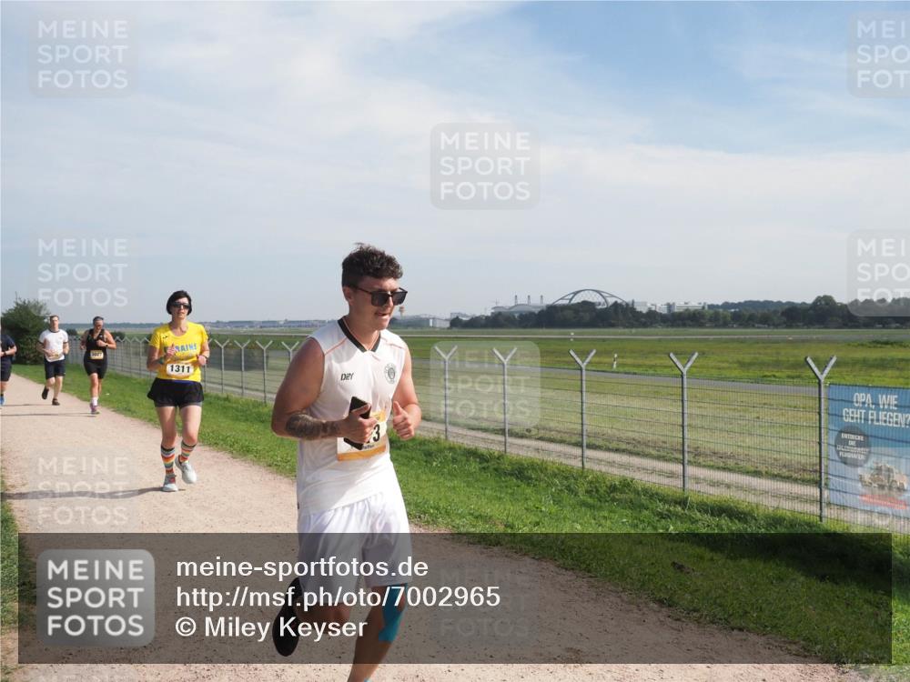 08.09.2024 - Airport Race Miley Keyser http://msf.ph/oto/7002965 08.09.2024 12:24:35 Laufen OLYMPUS, DIGITAL, CAMERA meine-sportfotos.de