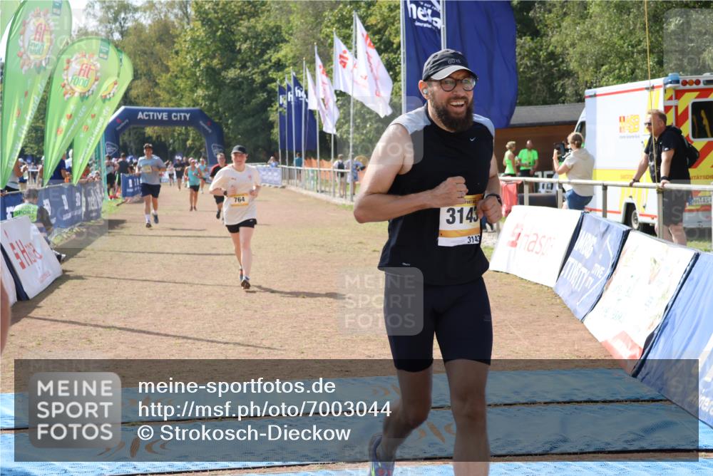 08.09.2024 - Airport Race Strokosch-Dieckow http://msf.ph/oto/7003044 08.09.2024 12:55:57 Ziel 64, 80, 764, 818, 3143 meine-sportfotos.de