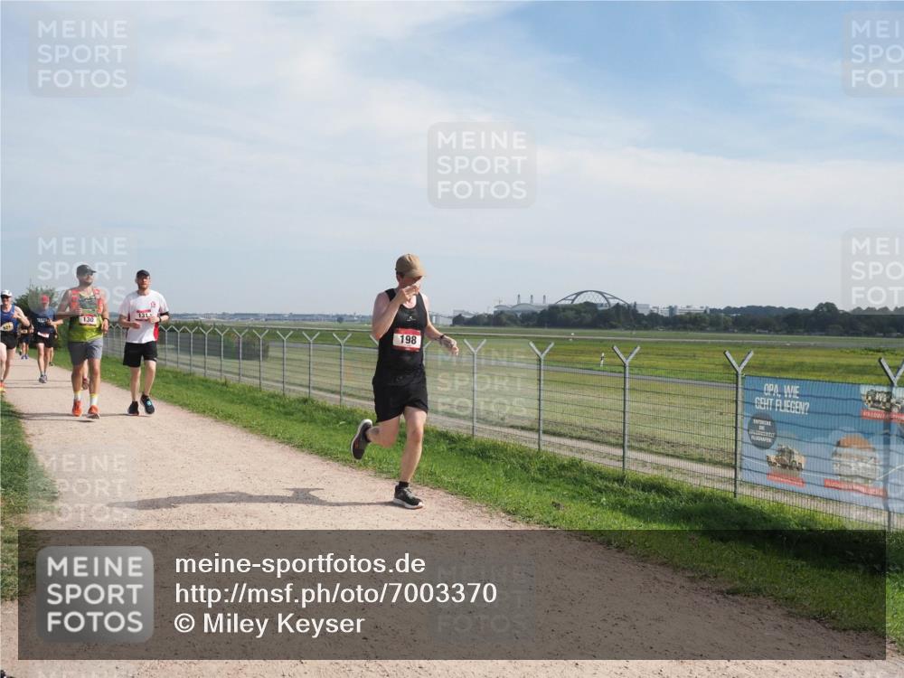 08.09.2024 - Airport Race Miley Keyser http://msf.ph/oto/7003370 08.09.2024 12:25:07 Laufen OLYMPUS, DIGITAL, CAMERA meine-sportfotos.de