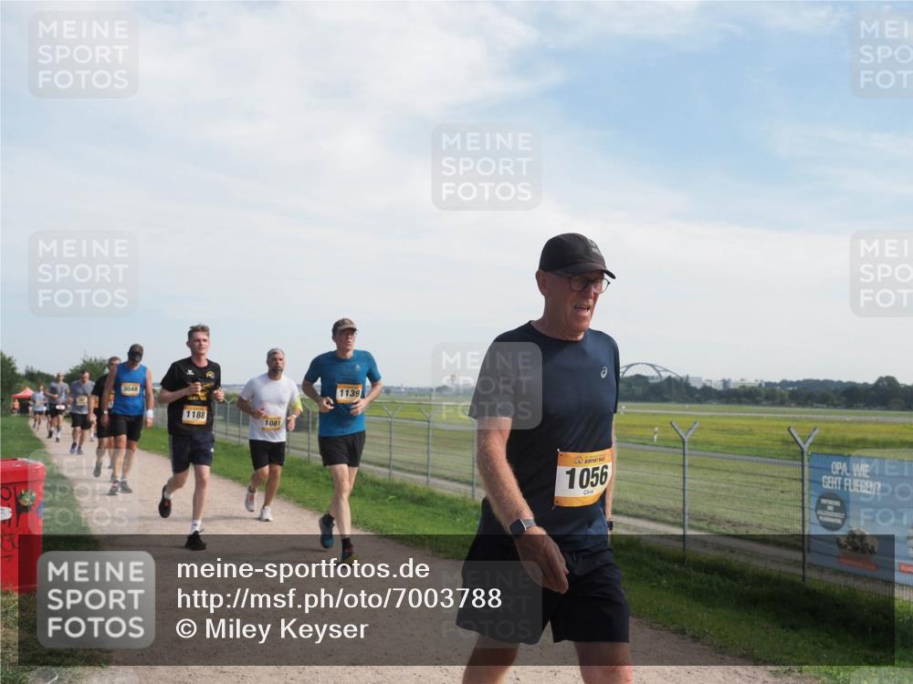 08.09.2024 - Airport Race Miley Keyser http://msf.ph/oto/7003788 08.09.2024 12:25:36 Laufen OLYMPUS, DIGITAL, CAMERA meine-sportfotos.de