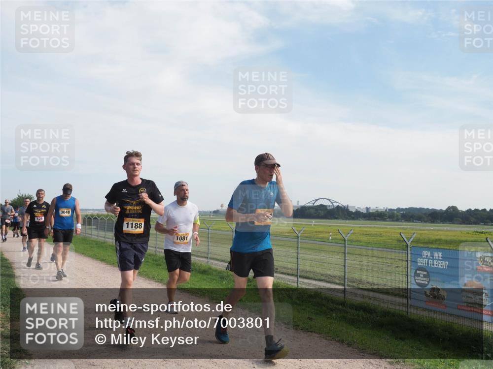 08.09.2024 - Airport Race Miley Keyser http://msf.ph/oto/7003801 08.09.2024 12:25:37 Laufen OLYMPUS, DIGITAL, CAMERA meine-sportfotos.de