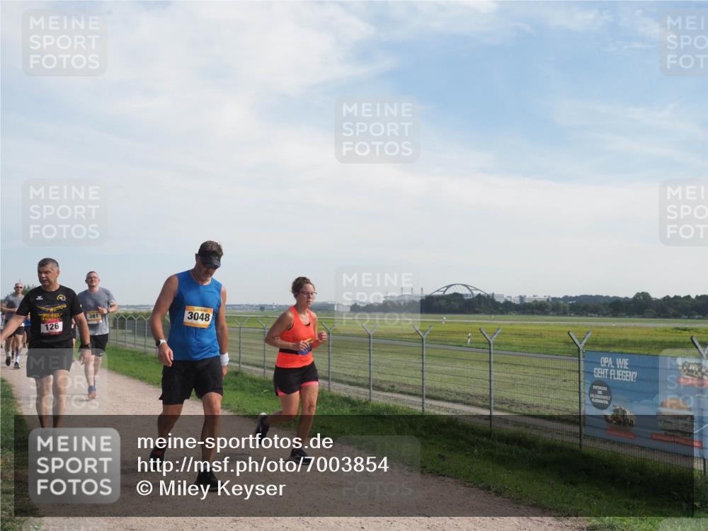 08.09.2024 - Airport Race Miley Keyser http://msf.ph/oto/7003854 08.09.2024 12:25:39 Laufen OLYMPUS, DIGITAL, CAMERA meine-sportfotos.de