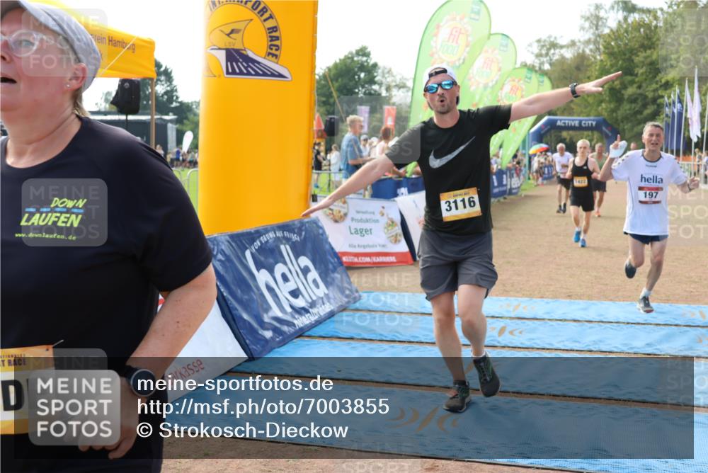 08.09.2024 - Airport Race Strokosch-Dieckow http://msf.ph/oto/7003855 08.09.2024 12:33:34 Ziel 180, 197, 451, 1346, 1422, 2503, 3021, 3031, 3116, 3151 meine-sportfotos.de