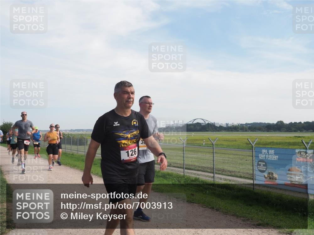 08.09.2024 - Airport Race Miley Keyser http://msf.ph/oto/7003913 08.09.2024 12:25:42 Laufen OLYMPUS, DIGITAL, CAMERA meine-sportfotos.de