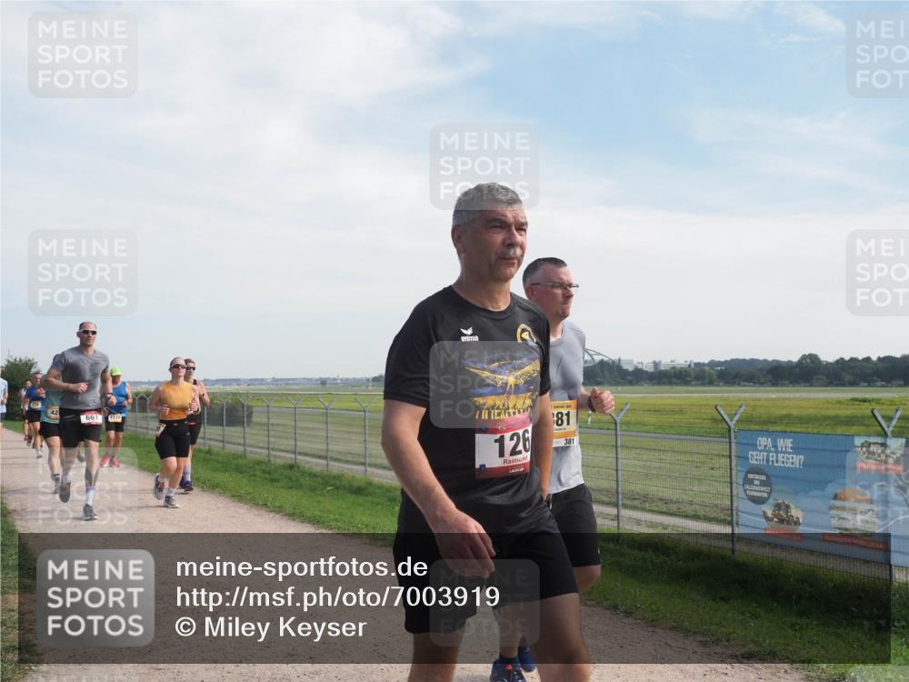 08.09.2024 - Airport Race Miley Keyser http://msf.ph/oto/7003919 08.09.2024 12:25:43 Laufen OLYMPUS, DIGITAL, CAMERA meine-sportfotos.de