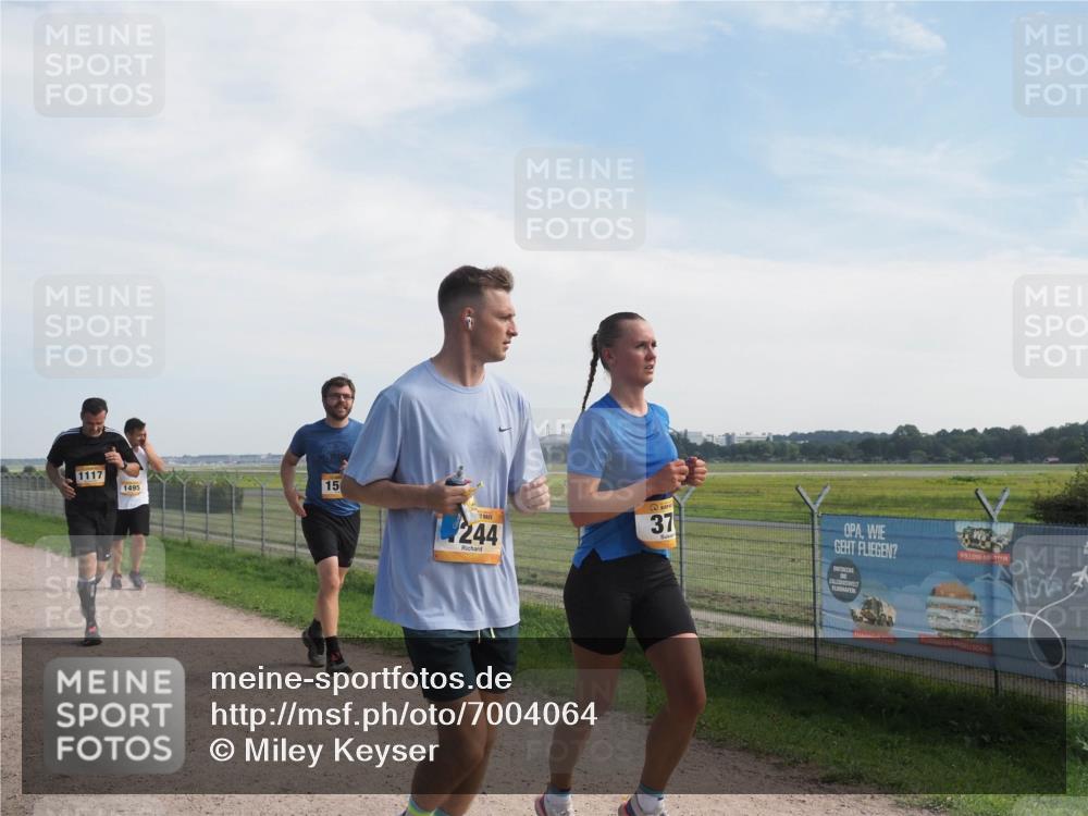 08.09.2024 - Airport Race Miley Keyser http://msf.ph/oto/7004064 08.09.2024 12:25:49 Laufen OLYMPUS, DIGITAL, CAMERA meine-sportfotos.de