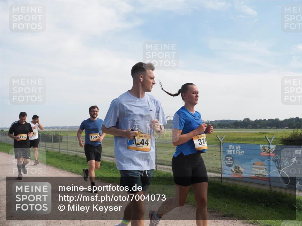 08.09.2024 - Airport Race Miley Keyser http://msf.ph/oto/7004073 08.09.2024 12:25:49 Laufen OLYMPUS, DIGITAL, CAMERA meine-sportfotos.de