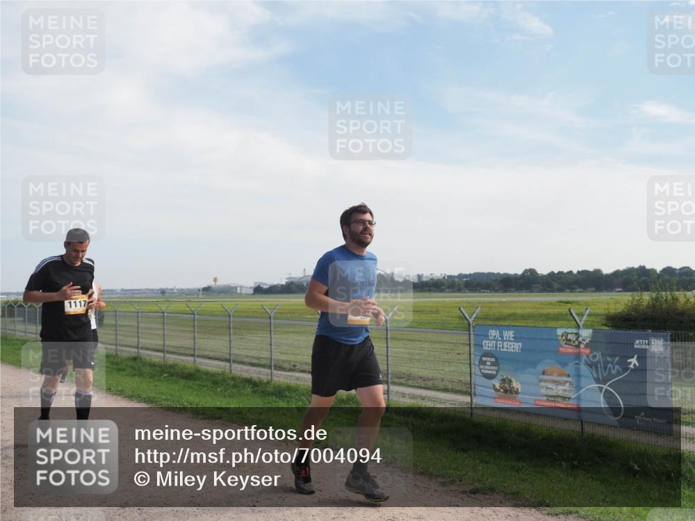 08.09.2024 - Airport Race Miley Keyser http://msf.ph/oto/7004094 08.09.2024 12:25:50 Laufen OLYMPUS, DIGITAL, CAMERA meine-sportfotos.de