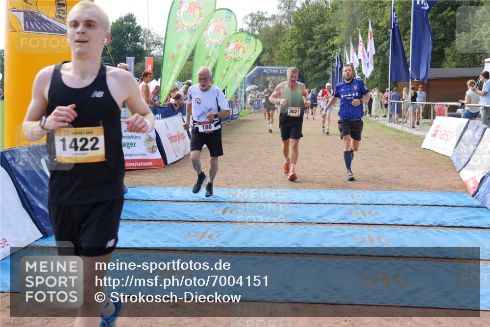 08.09.2024 - Airport Race Strokosch-Dieckow http://msf.ph/oto/7004151 08.09.2024 12:33:38 Ziel 180, 197, 308, 858, 1346, 1422, 2503, 3021, 3116, 3124 meine-sportfotos.de