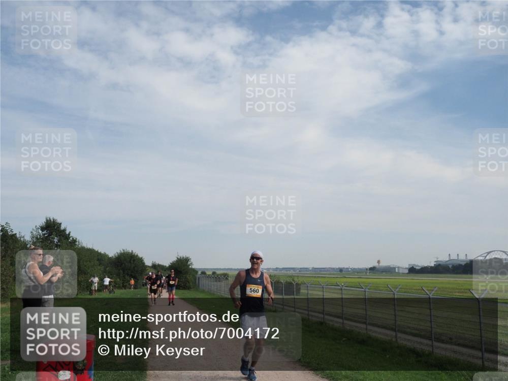 08.09.2024 - Airport Race Miley Keyser http://msf.ph/oto/7004172 08.09.2024 12:25:56 Laufen OLYMPUS, DIGITAL, CAMERA meine-sportfotos.de