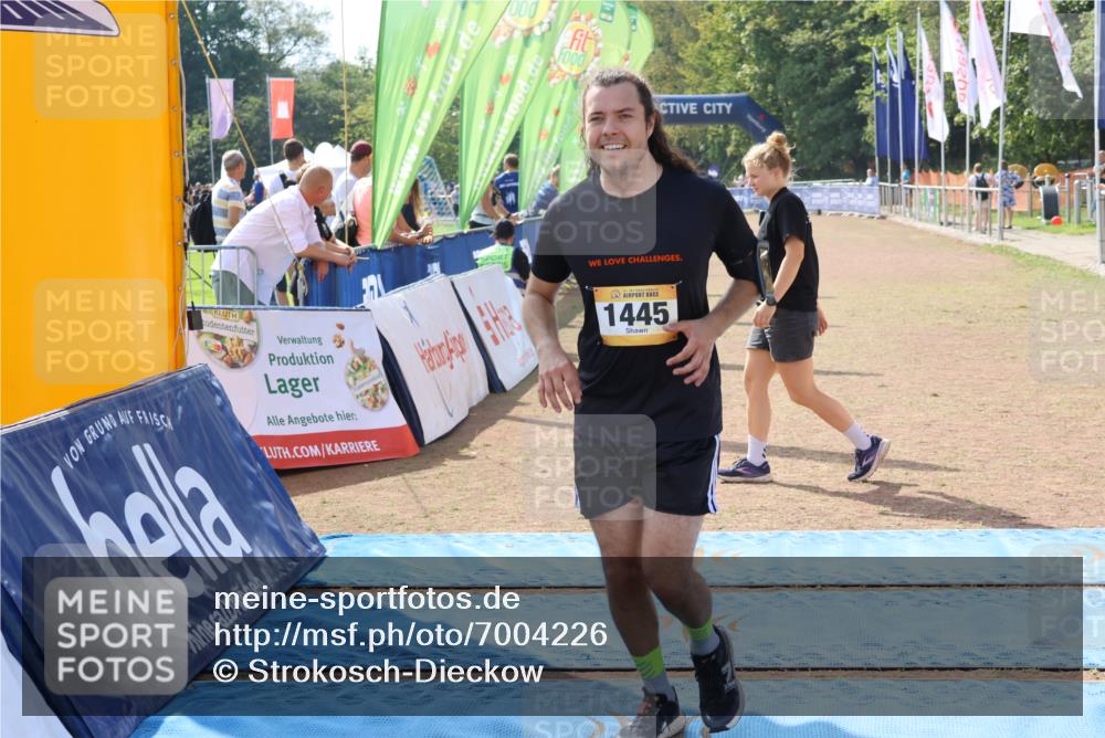 08.09.2024 - Airport Race Strokosch-Dieckow http://msf.ph/oto/7004226 08.09.2024 12:56:30 Ziel 621, 907, 1445 meine-sportfotos.de