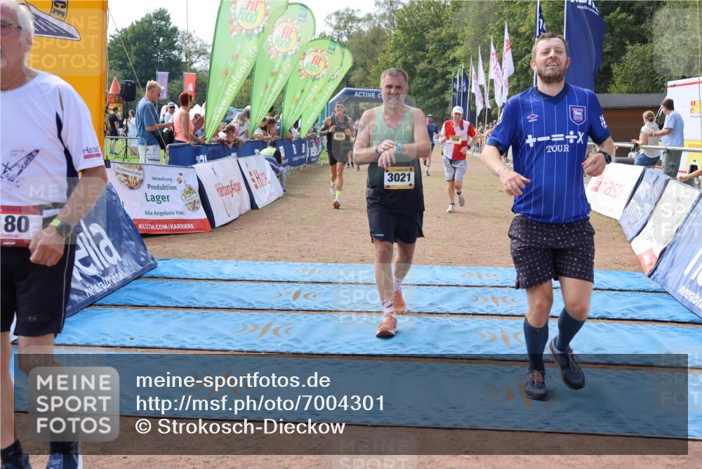 08.09.2024 - Airport Race Strokosch-Dieckow http://msf.ph/oto/7004301 08.09.2024 12:33:40 Ziel 180, 197, 308, 673, 858, 940, 1302, 1346, 1422, 3021, 3116, 3124 meine-sportfotos.de