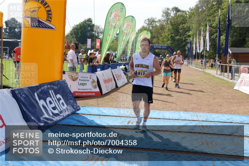 08.09.2024 - Airport Race Strokosch-Dieckow http://msf.ph/oto/7004358 08.09.2024 12:57:10 Ziel 116, 594, 651, 652, 812 meine-sportfotos.de