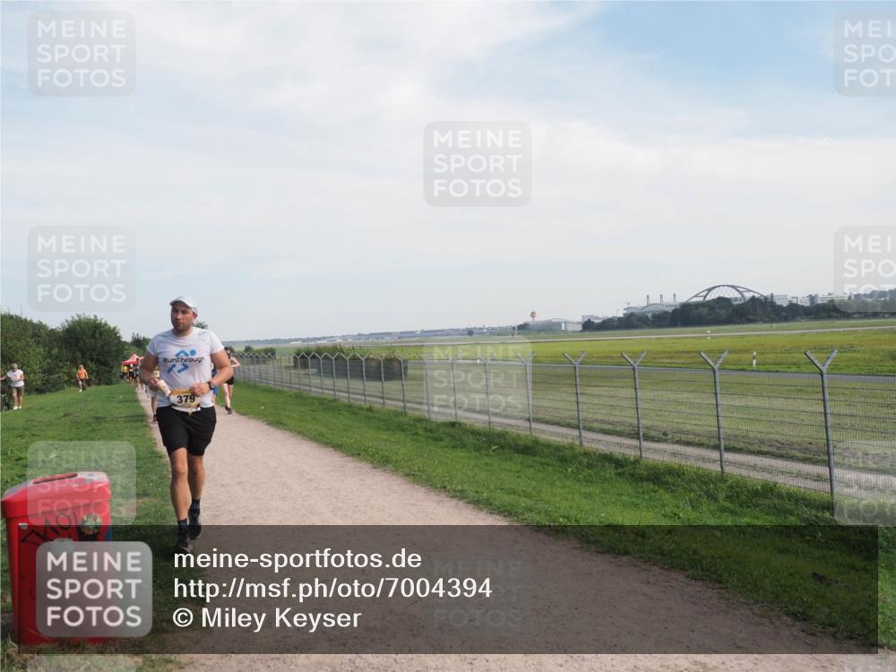 08.09.2024 - Airport Race Miley Keyser http://msf.ph/oto/7004394 08.09.2024 12:26:10 Laufen OLYMPUS, DIGITAL, CAMERA meine-sportfotos.de