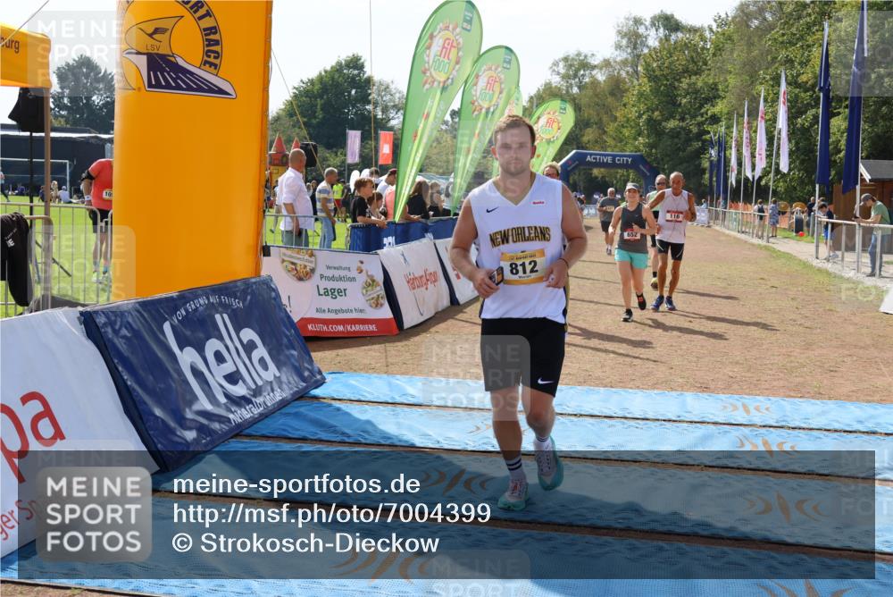 08.09.2024 - Airport Race Strokosch-Dieckow http://msf.ph/oto/7004399 08.09.2024 12:57:10 Ziel 116, 594, 651, 652, 812 meine-sportfotos.de