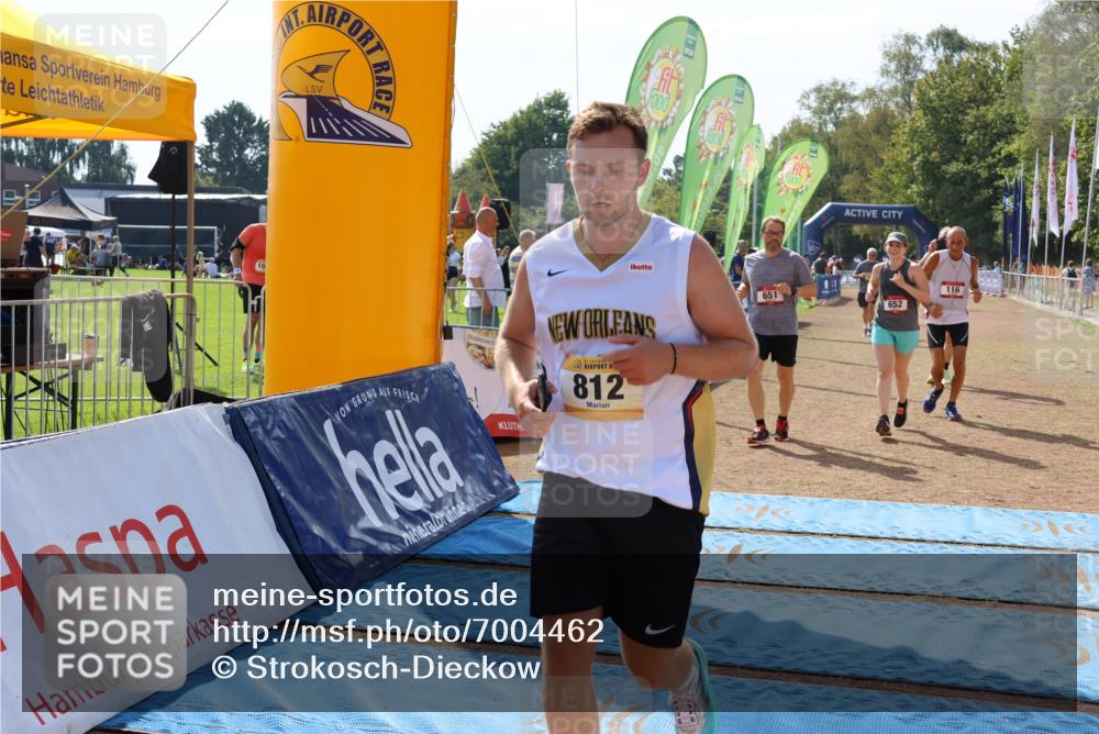 08.09.2024 - Airport Race Strokosch-Dieckow http://msf.ph/oto/7004462 08.09.2024 12:57:11 Ziel 116, 594, 651, 652, 812 meine-sportfotos.de