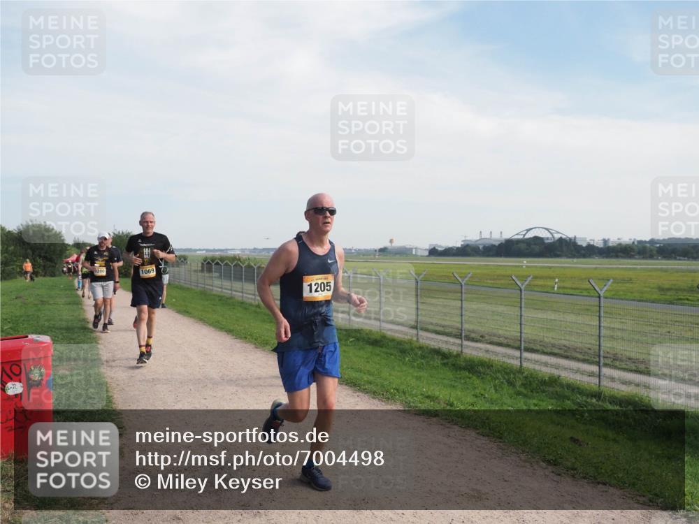 08.09.2024 - Airport Race Miley Keyser http://msf.ph/oto/7004498 08.09.2024 12:26:15 Laufen OLYMPUS, DIGITAL, CAMERA meine-sportfotos.de