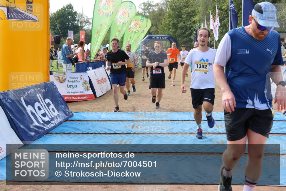 08.09.2024 - Airport Race Strokosch-Dieckow http://msf.ph/oto/7004501 08.09.2024 12:33:46 Ziel 180, 251, 252, 253, 308, 579, 673, 858, 938, 940, 1043, 1134, 1302, 1346, 3021, 3124 meine-sportfotos.de