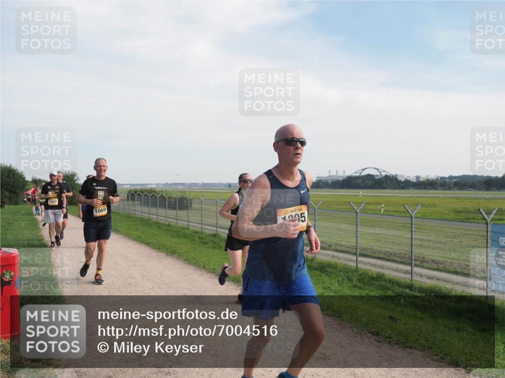 08.09.2024 - Airport Race Miley Keyser http://msf.ph/oto/7004516 08.09.2024 12:26:16 Laufen OLYMPUS, DIGITAL, CAMERA meine-sportfotos.de