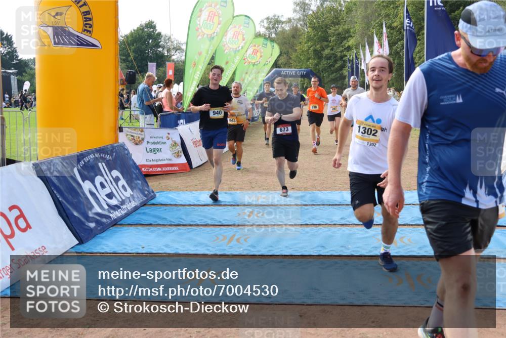 08.09.2024 - Airport Race Strokosch-Dieckow http://msf.ph/oto/7004530 08.09.2024 12:33:47 Ziel 180, 251, 252, 253, 308, 576, 579, 673, 858, 938, 940, 1043, 1134, 1302, 1346, 3021, 3124 meine-sportfotos.de