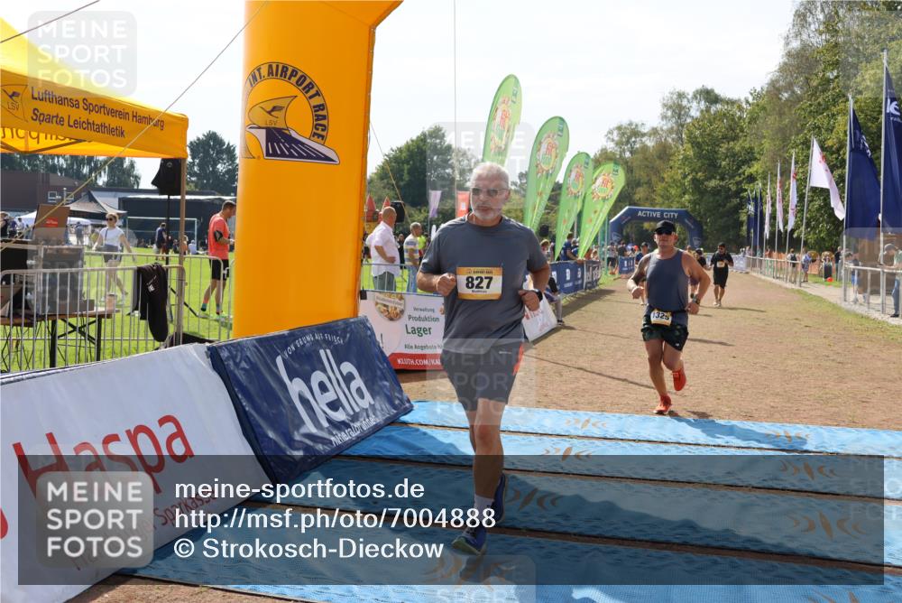 08.09.2024 - Airport Race Strokosch-Dieckow http://msf.ph/oto/7004888 08.09.2024 12:57:20 Ziel 116, 293, 298, 594, 651, 652, 755, 827, 1052, 1325 meine-sportfotos.de