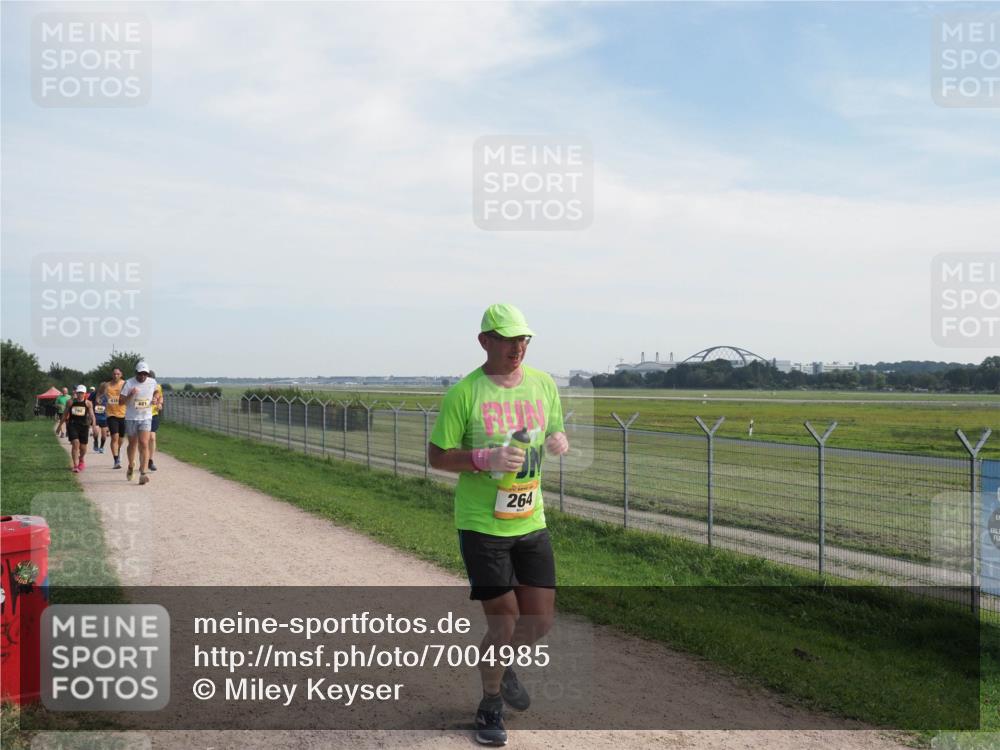 08.09.2024 - Airport Race Miley Keyser http://msf.ph/oto/7004985 08.09.2024 12:26:41 Laufen OLYMPUS, DIGITAL, CAMERA meine-sportfotos.de