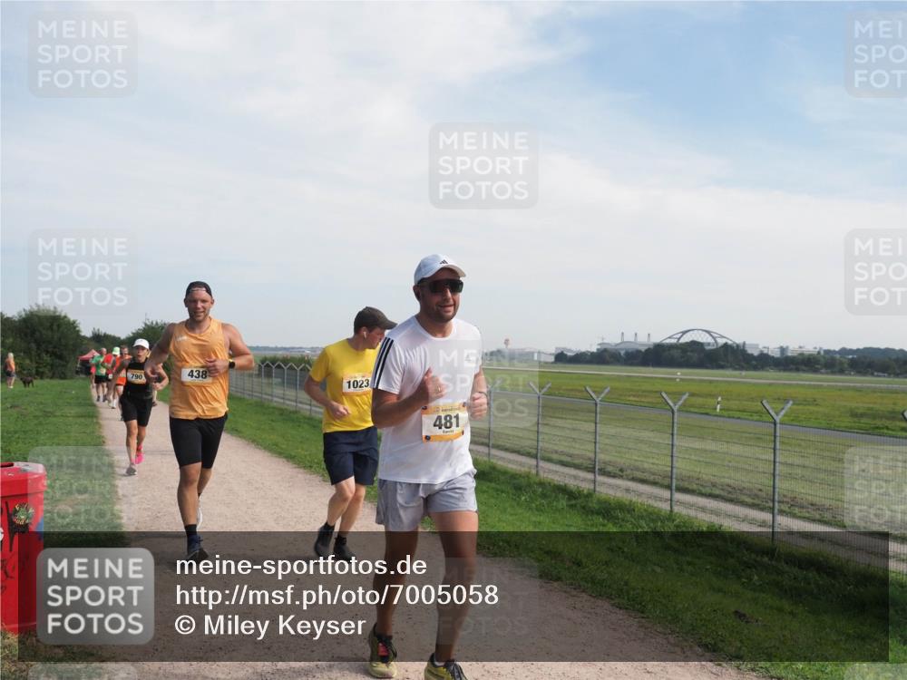 08.09.2024 - Airport Race Miley Keyser http://msf.ph/oto/7005058 08.09.2024 12:26:46 Laufen OLYMPUS, DIGITAL, CAMERA meine-sportfotos.de