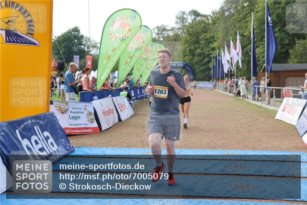 08.09.2024 - Airport Race Strokosch-Dieckow http://msf.ph/oto/7005079 08.09.2024 12:34:03 Ziel 193, 330, 526, 576, 1098, 1102, 1263 meine-sportfotos.de