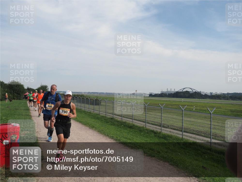08.09.2024 - Airport Race Miley Keyser http://msf.ph/oto/7005149 08.09.2024 12:26:48 Laufen OLYMPUS, DIGITAL, CAMERA meine-sportfotos.de