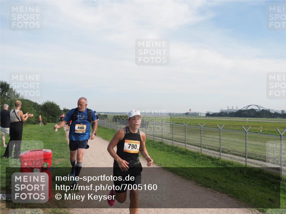 08.09.2024 - Airport Race Miley Keyser http://msf.ph/oto/7005160 08.09.2024 12:26:49 Laufen OLYMPUS, DIGITAL, CAMERA meine-sportfotos.de