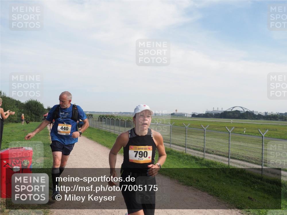 08.09.2024 - Airport Race Miley Keyser http://msf.ph/oto/7005175 08.09.2024 12:26:49 Laufen OLYMPUS, DIGITAL, CAMERA meine-sportfotos.de