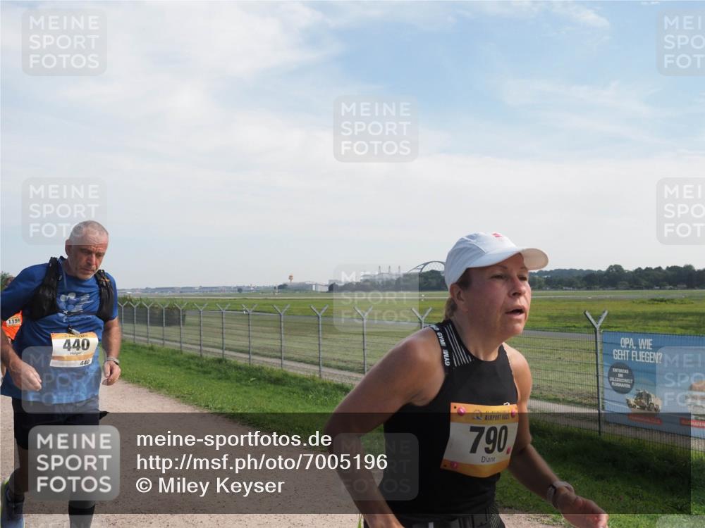 08.09.2024 - Airport Race Miley Keyser http://msf.ph/oto/7005196 08.09.2024 12:26:50 Laufen OLYMPUS, DIGITAL, CAMERA meine-sportfotos.de