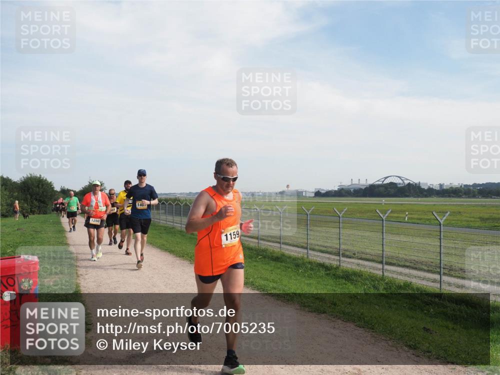 08.09.2024 - Airport Race Miley Keyser http://msf.ph/oto/7005235 08.09.2024 12:26:52 Laufen OLYMPUS, DIGITAL, CAMERA meine-sportfotos.de