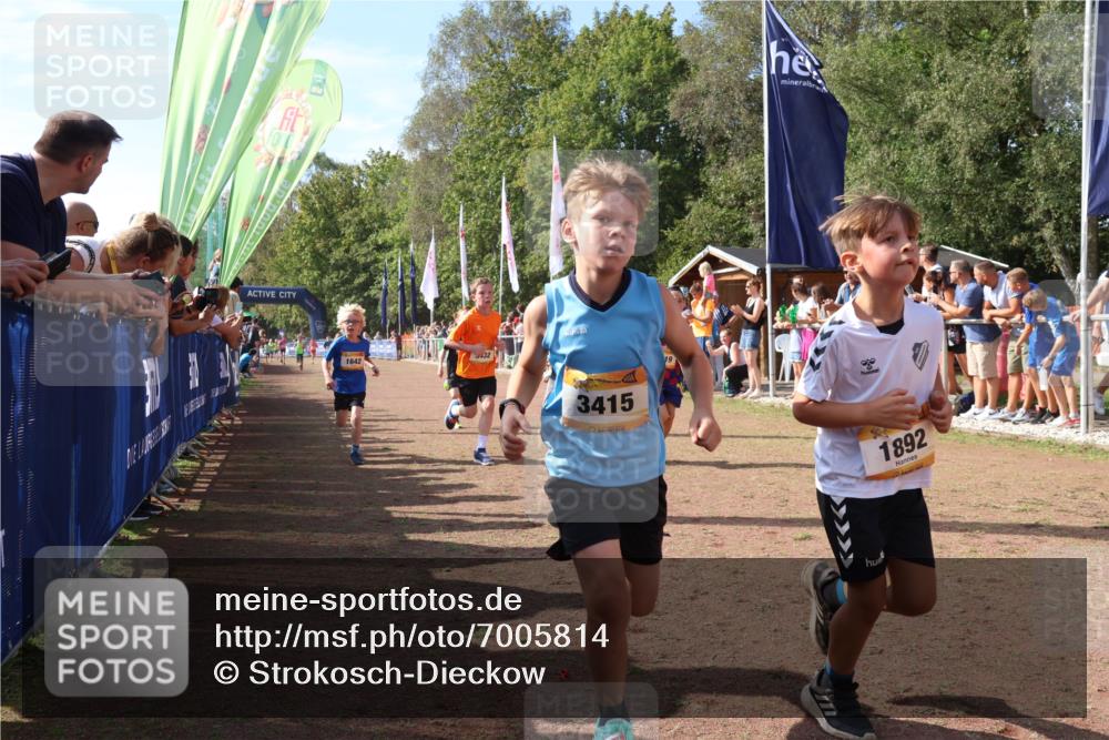 08.09.2024 - Airport Race Strokosch-Dieckow http://msf.ph/oto/7005814 08.09.2024 11:27:58 Ziel 1633, 1642, 1719, 1755, 1770, 1818, 1843, 1860, 1885, 1892, 1929, 3415, 3422, 3432 meine-sportfotos.de