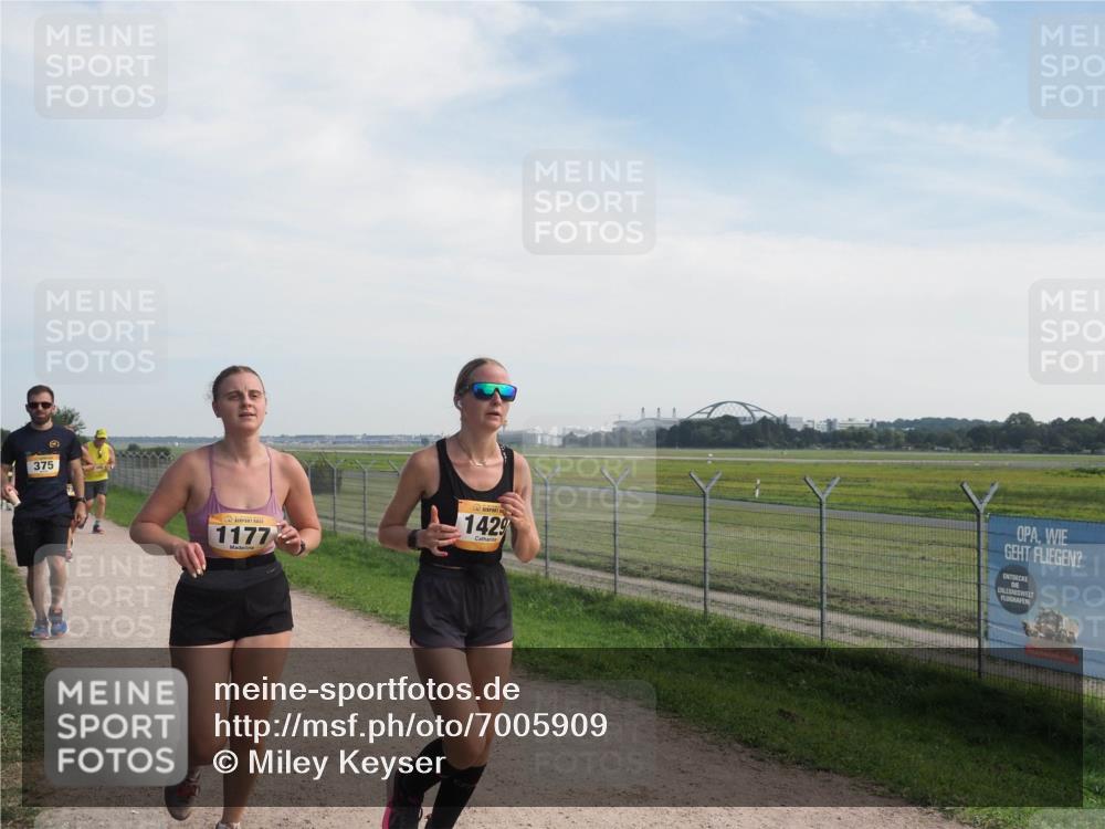 08.09.2024 - Airport Race Miley Keyser http://msf.ph/oto/7005909 08.09.2024 12:27:23 Laufen OLYMPUS, DIGITAL, CAMERA meine-sportfotos.de