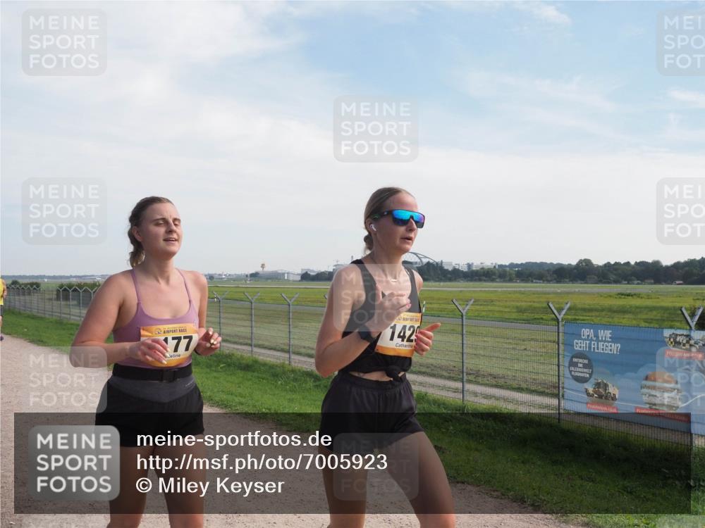 08.09.2024 - Airport Race Miley Keyser http://msf.ph/oto/7005923 08.09.2024 12:27:23 Laufen OLYMPUS, DIGITAL, CAMERA meine-sportfotos.de