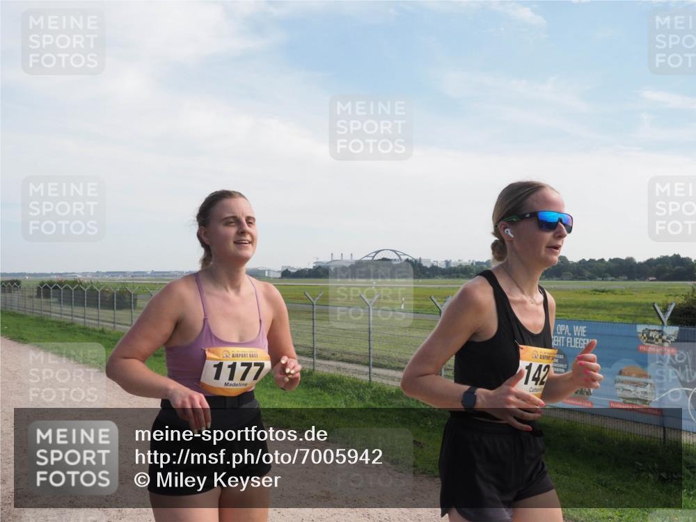 08.09.2024 - Airport Race Miley Keyser http://msf.ph/oto/7005942 08.09.2024 12:27:23 Laufen OLYMPUS, DIGITAL, CAMERA meine-sportfotos.de