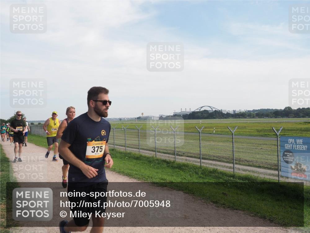 08.09.2024 - Airport Race Miley Keyser http://msf.ph/oto/7005948 08.09.2024 12:27:26 Laufen OLYMPUS, DIGITAL, CAMERA meine-sportfotos.de