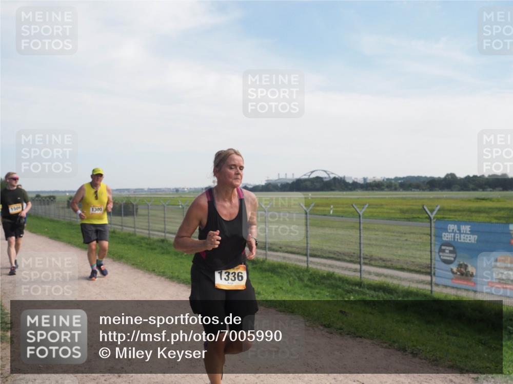 08.09.2024 - Airport Race Miley Keyser http://msf.ph/oto/7005990 08.09.2024 12:27:27 Laufen OLYMPUS, DIGITAL, CAMERA meine-sportfotos.de