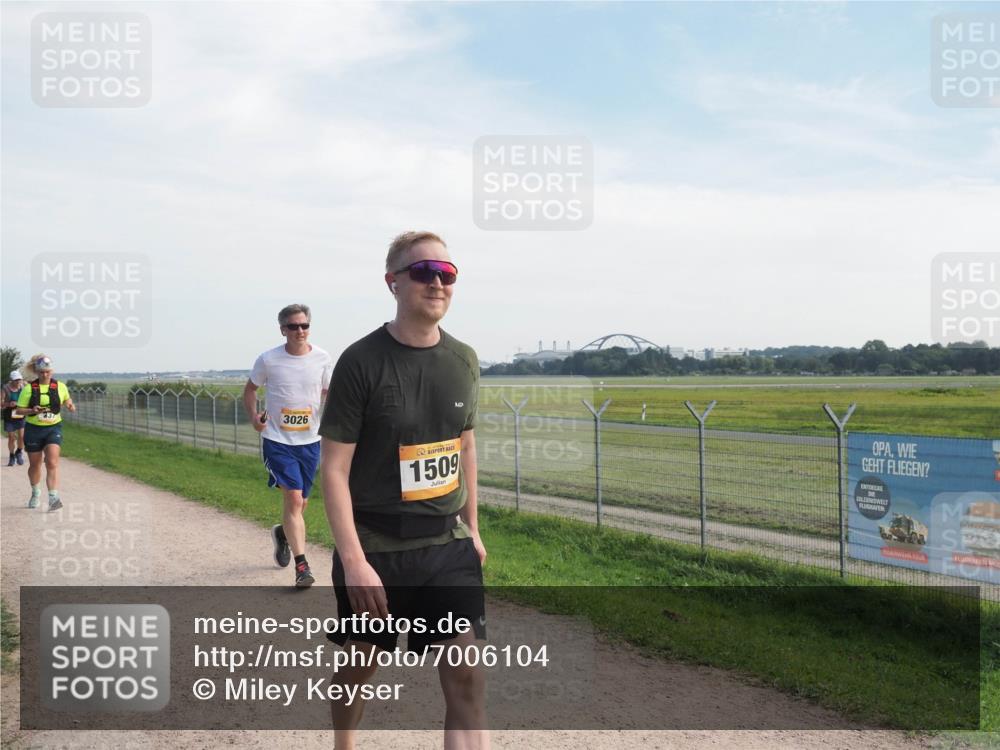 08.09.2024 - Airport Race Miley Keyser http://msf.ph/oto/7006104 08.09.2024 12:27:32 Laufen OLYMPUS, DIGITAL, CAMERA meine-sportfotos.de