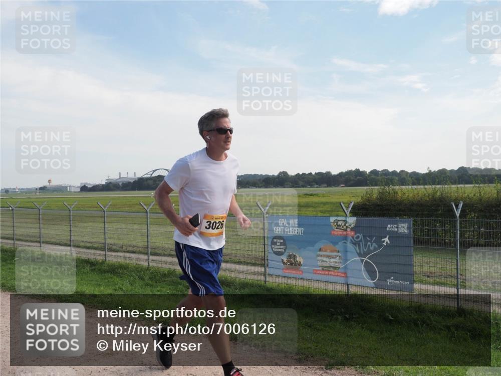 08.09.2024 - Airport Race Miley Keyser http://msf.ph/oto/7006126 08.09.2024 12:27:33 Laufen OLYMPUS, DIGITAL, CAMERA meine-sportfotos.de