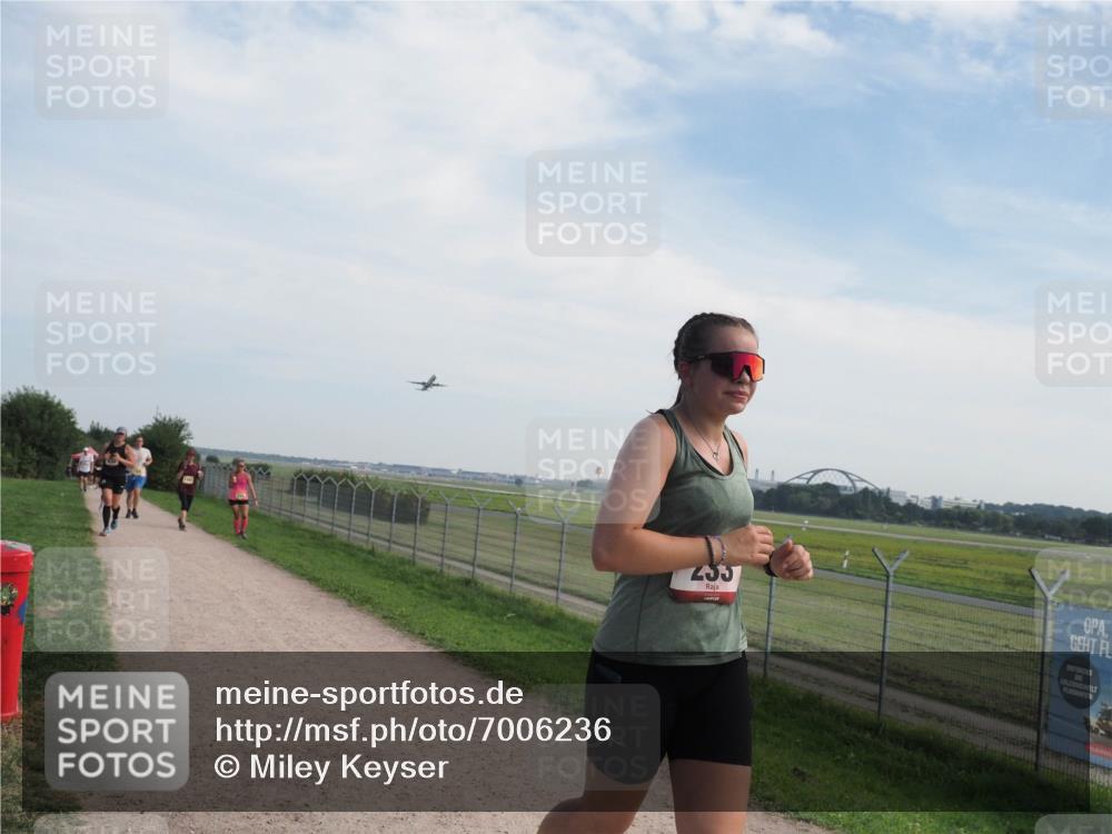 08.09.2024 - Airport Race Miley Keyser http://msf.ph/oto/7006236 08.09.2024 12:27:39 Laufen OLYMPUS, DIGITAL, CAMERA meine-sportfotos.de